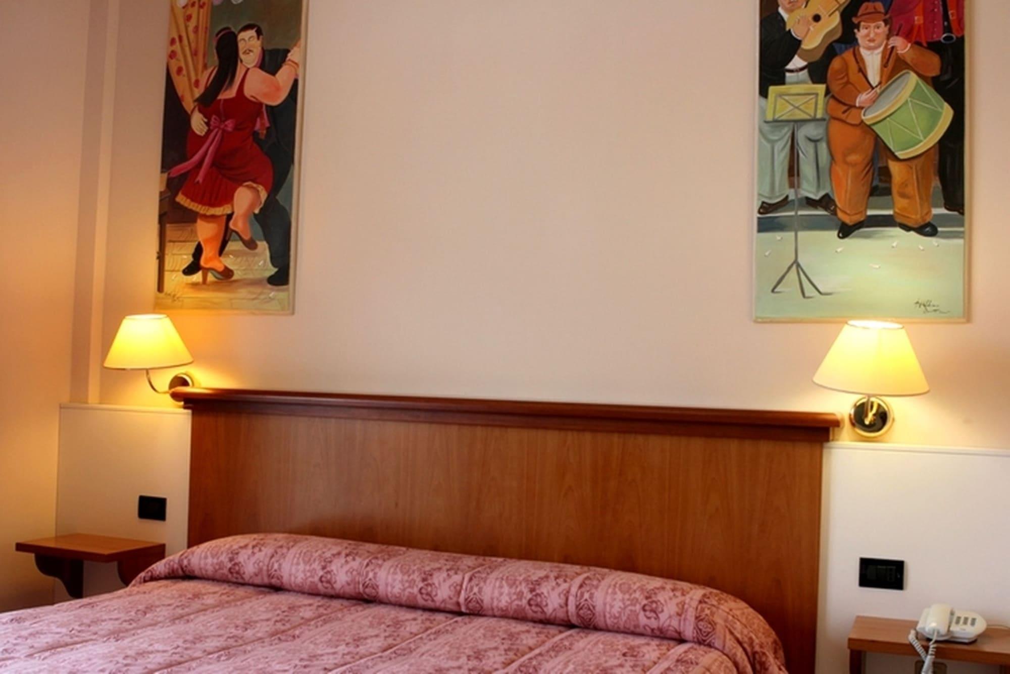 Hotel Excelsior Васто Экстерьер фото
