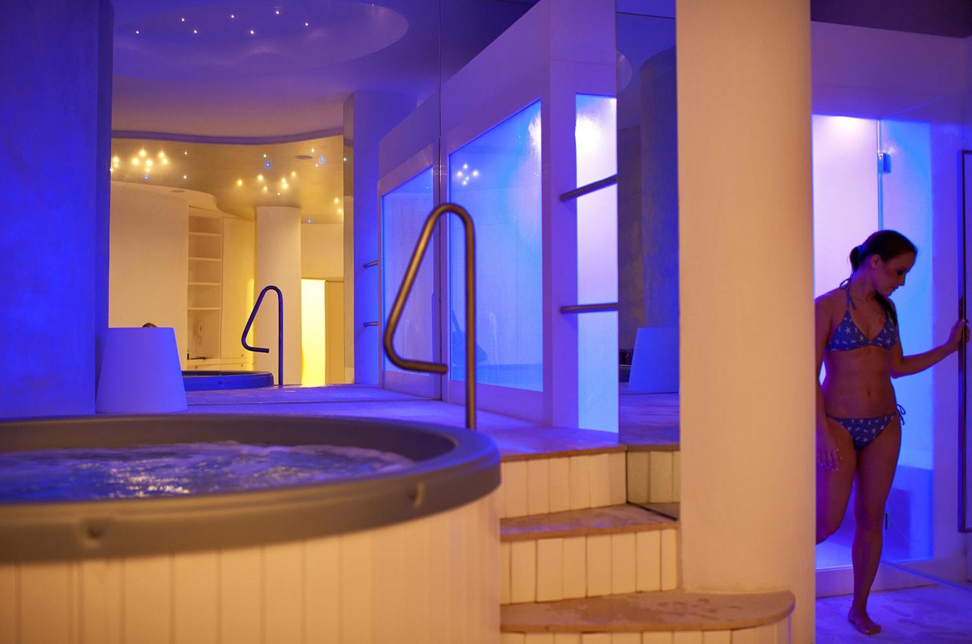 Hotel Excelsior Васто Экстерьер фото
